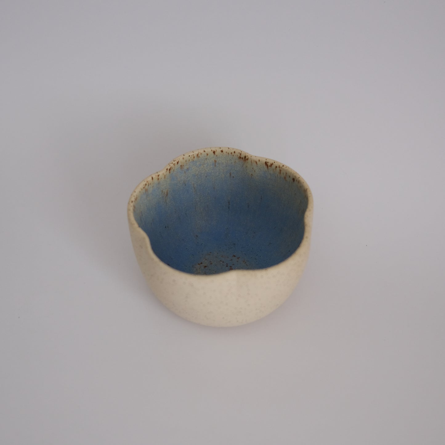 blue flower bowl