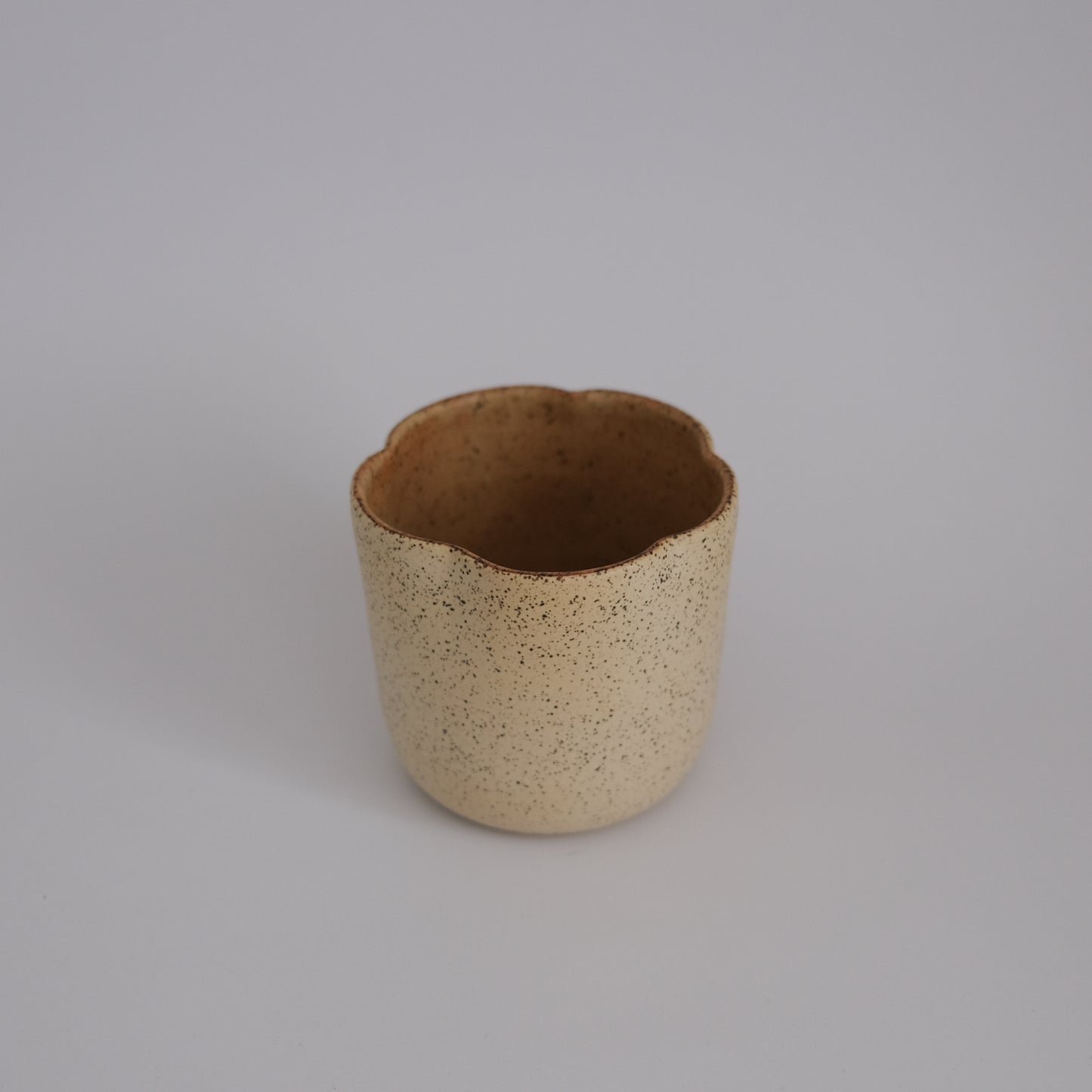 brown flower cup