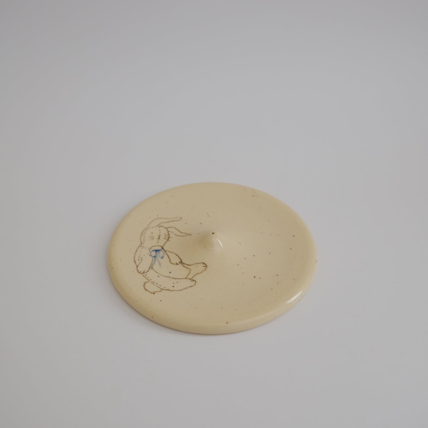 bunny incense dish