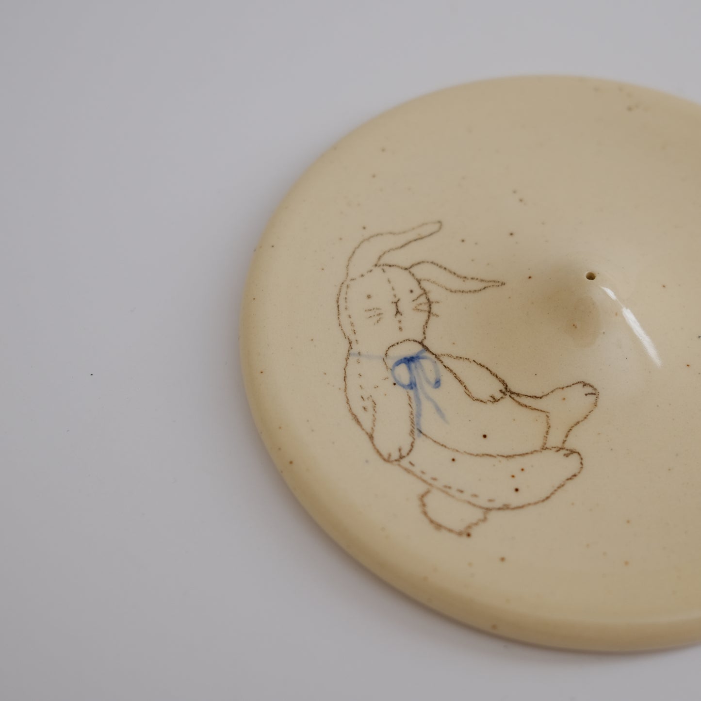 bunny incense dish